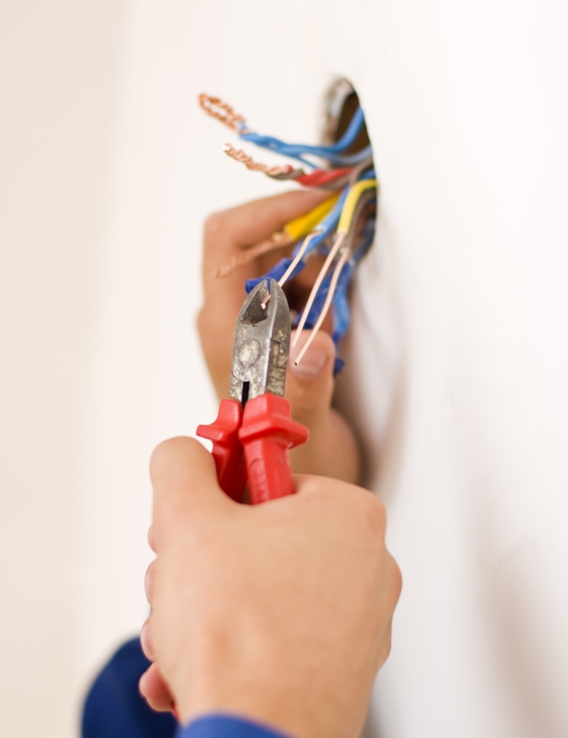 Electricians Folkestone, Cheriton, Sandgate, CT18, CT19, CT20